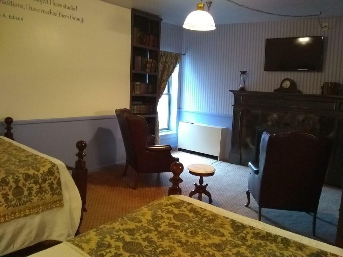 The Charles Inn Бангор Екстер'єр фото